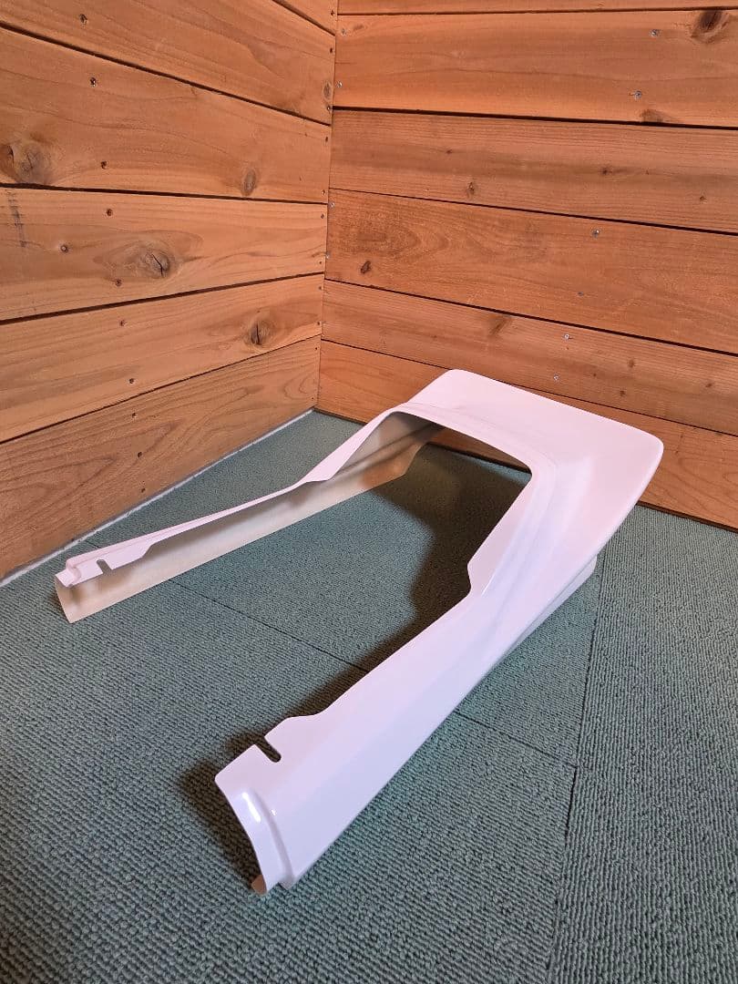 ☆高品質☆CBX400F テールカウル 白 T・stage - メルカリ