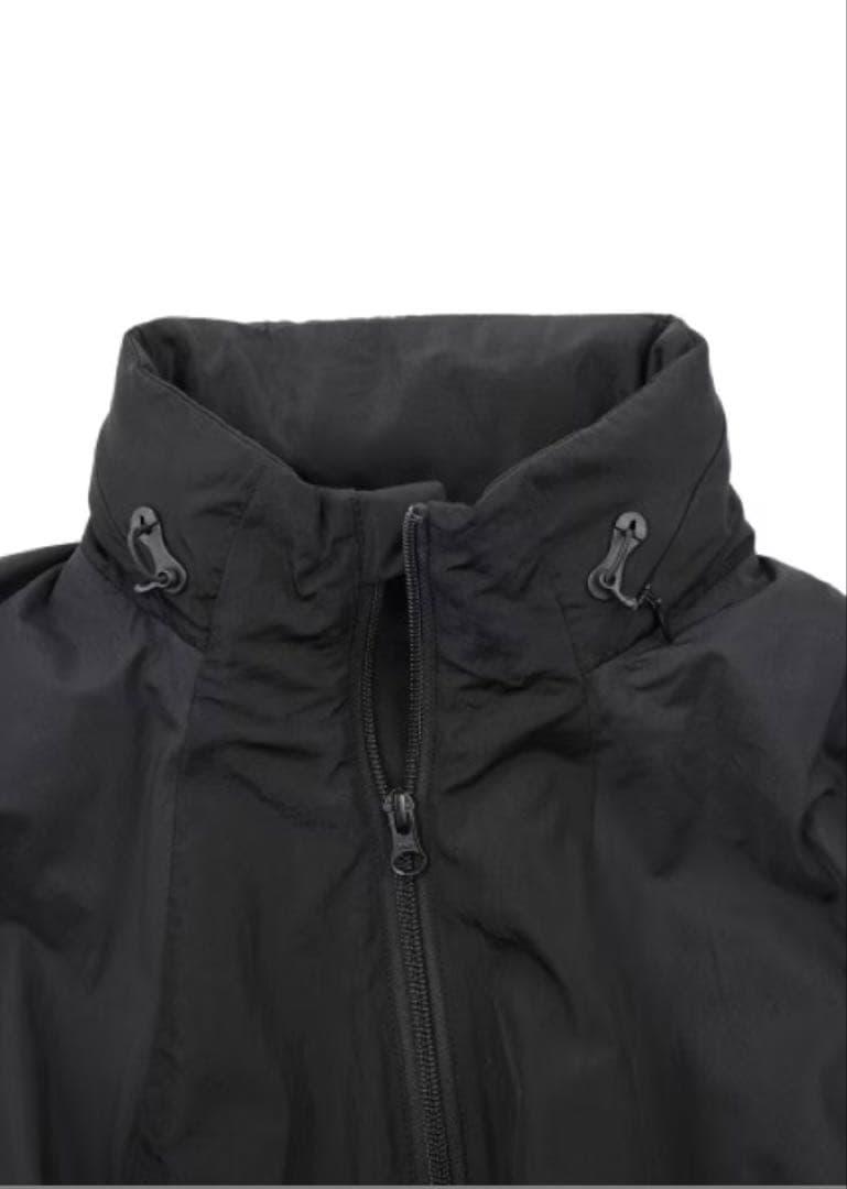 ★断捨離出品中★　 ウインドブレイカー　XL 新品