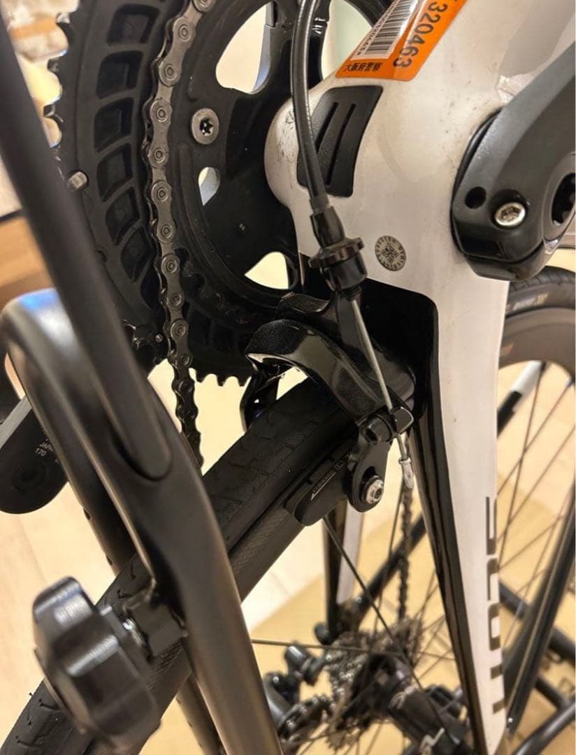 新春限定セール】SCOTT FOIL30 エアロロード＋サイクルスタンド - メルカリ