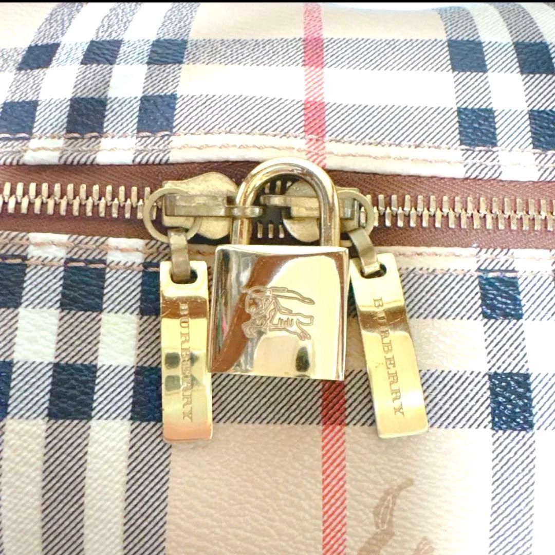 希少バーバリーロンドンノバチェックホースロゴレザー南京錠カギPVC大