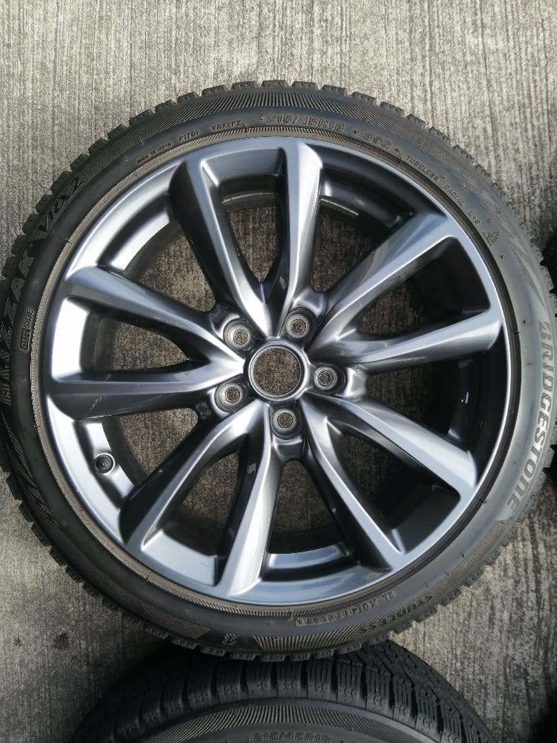 マツダ3 純正18インチ VRX2 スタッドレスタイヤセット 215/45R18