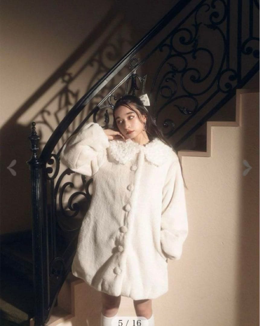 bubbles バブルス プードルカラーファーコート - メルカリ