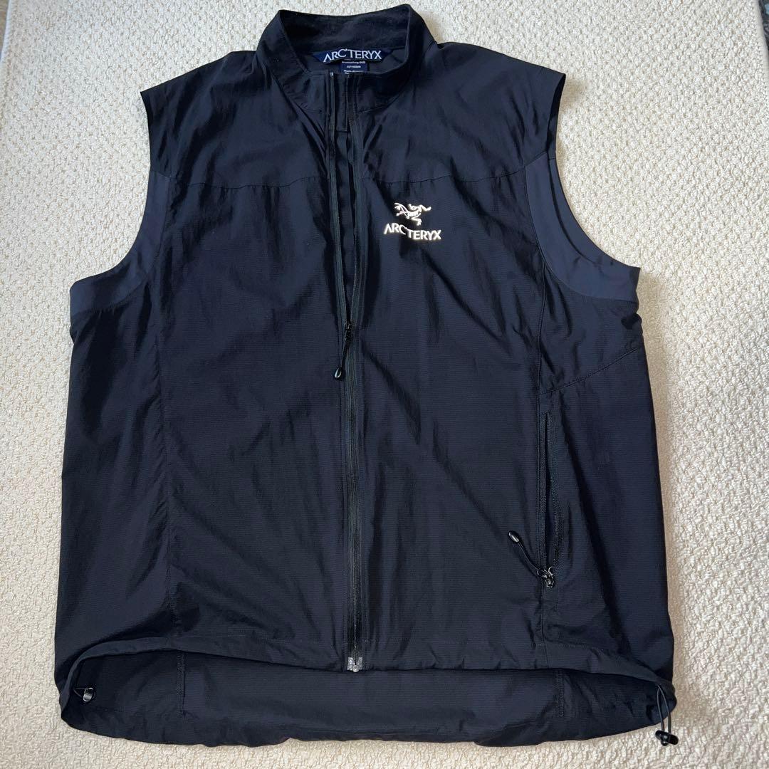 ARC'TERYX Vest ブラック ARC'TERYX（アークテリクス） ARC'TERYX / アークテリクス ： Atom