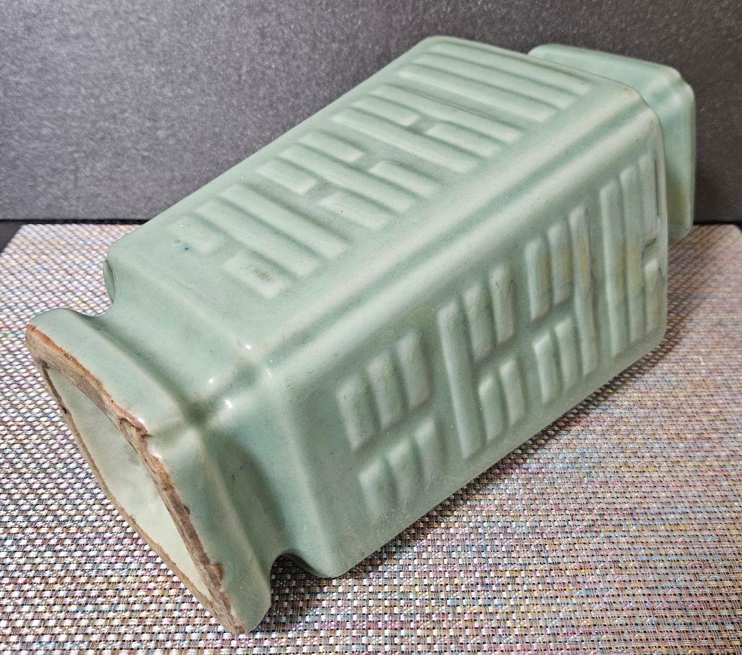 【時代古作品❗】青磁　算木文様　四方瓶 壺　花入れ　花生け　高さ 29.7cm