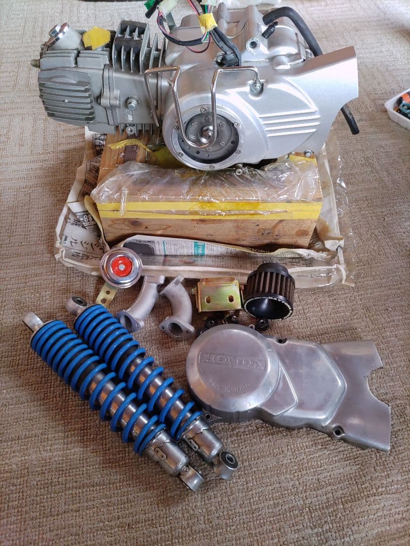 リーファン110cc 遠心クラッチ4速マニホールド×②リアサス＆色々