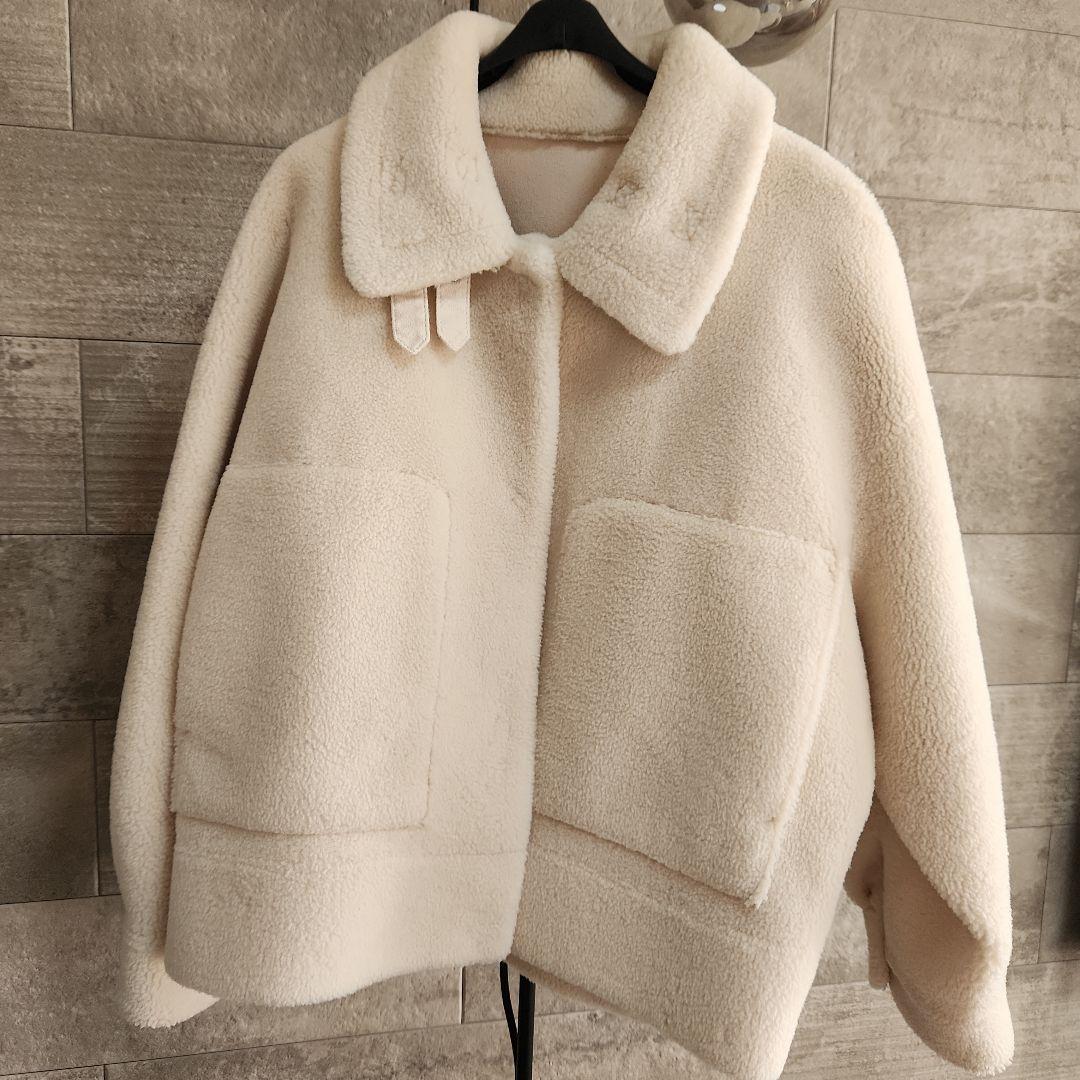 美品 STUNNING LUREスタニングルアー エコムートンショートジャケット