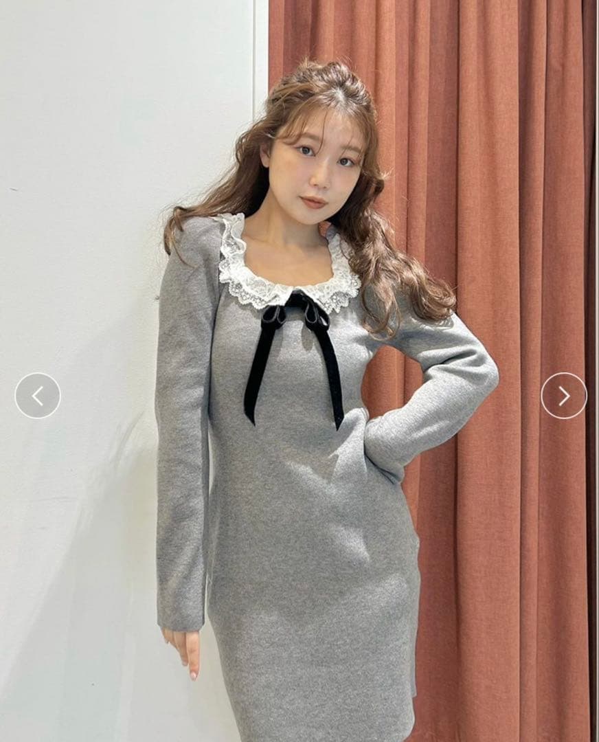 ウサギオンライン限定商品】SNIDEL フリルネックニットワンピース