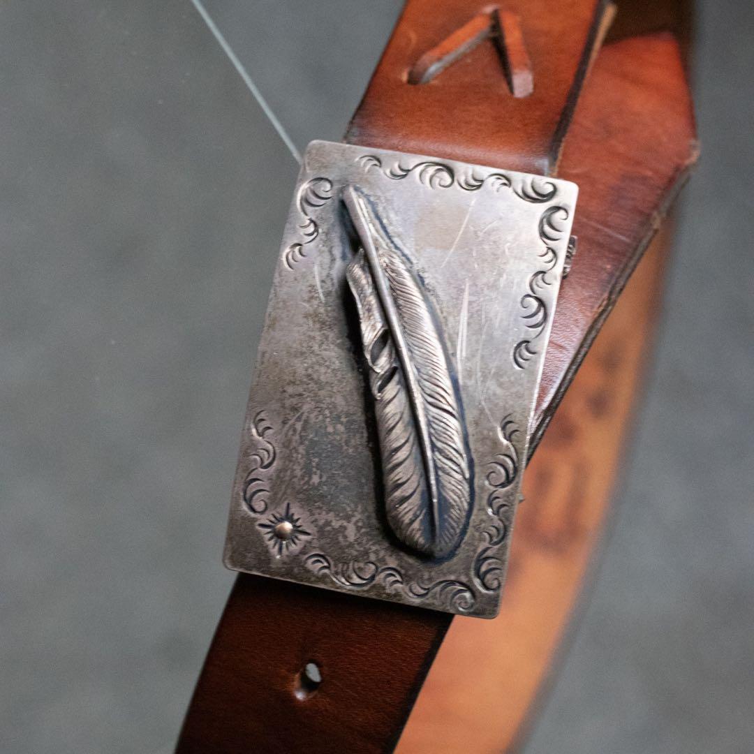 アリゾナフリーダム レザーベルト フェザー 唐草 18金太陽 バックル