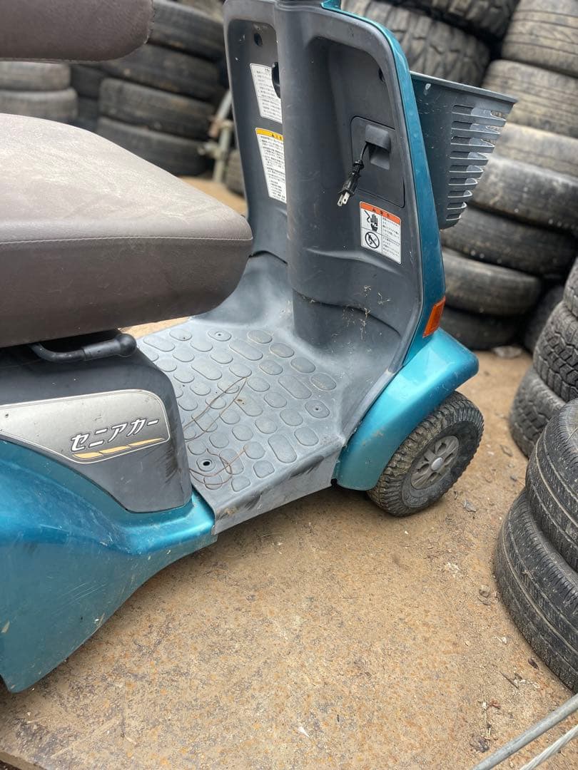 《引き取り限定》 《 岩手奥州》SUZUKI　セニアカー