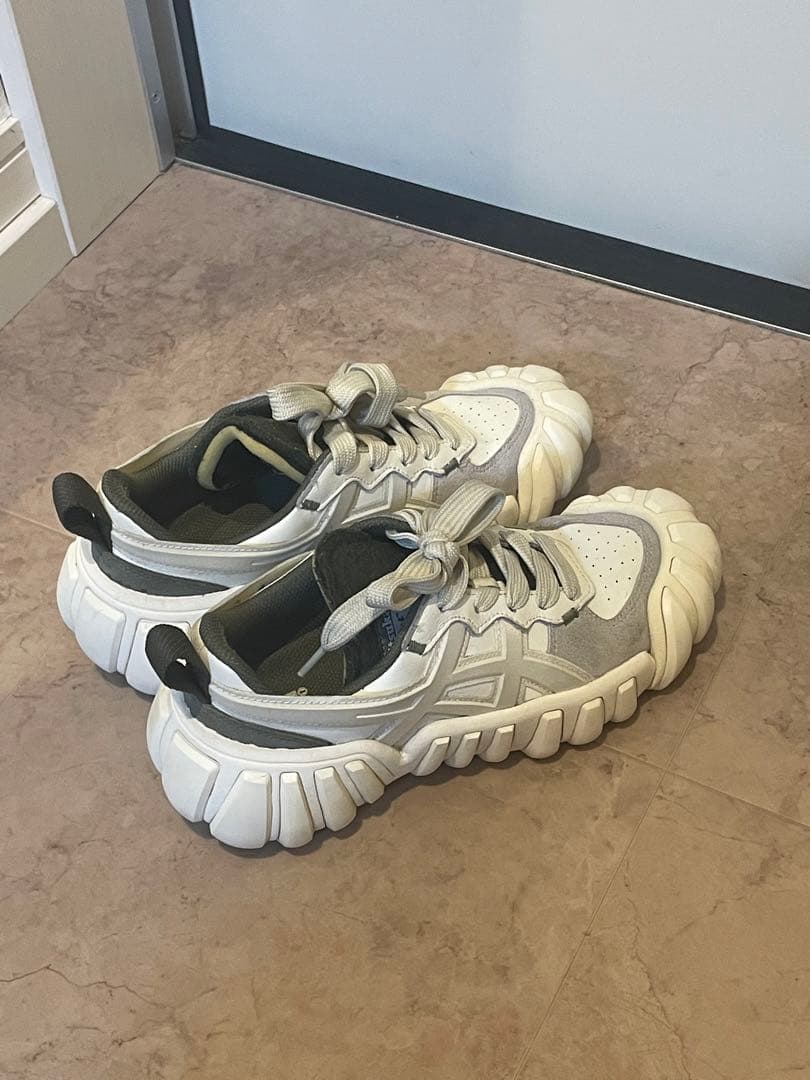 Onitsuka Tiger オニツカタイガー　デンティグレ エルエス Onitsuka Tiger（オニツカタイガー） スニーカー DENTIGRE LS