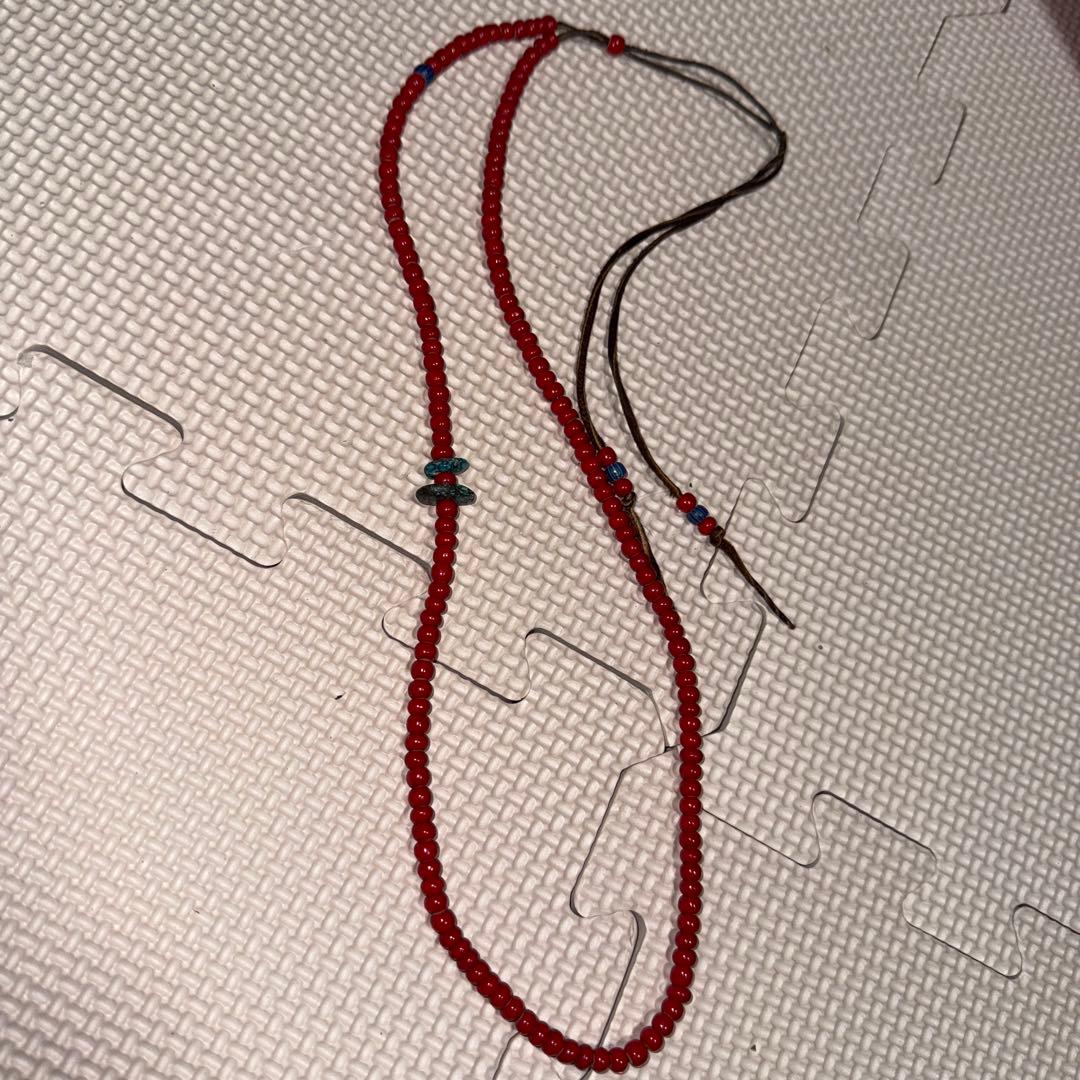 ホワイトハーツ　血赤アンティーク　ターコイズ　 シェブロン　ホワイトハーツ アンティーク血赤＆金赤ホワイトハーツと一粒ターコイズブルー