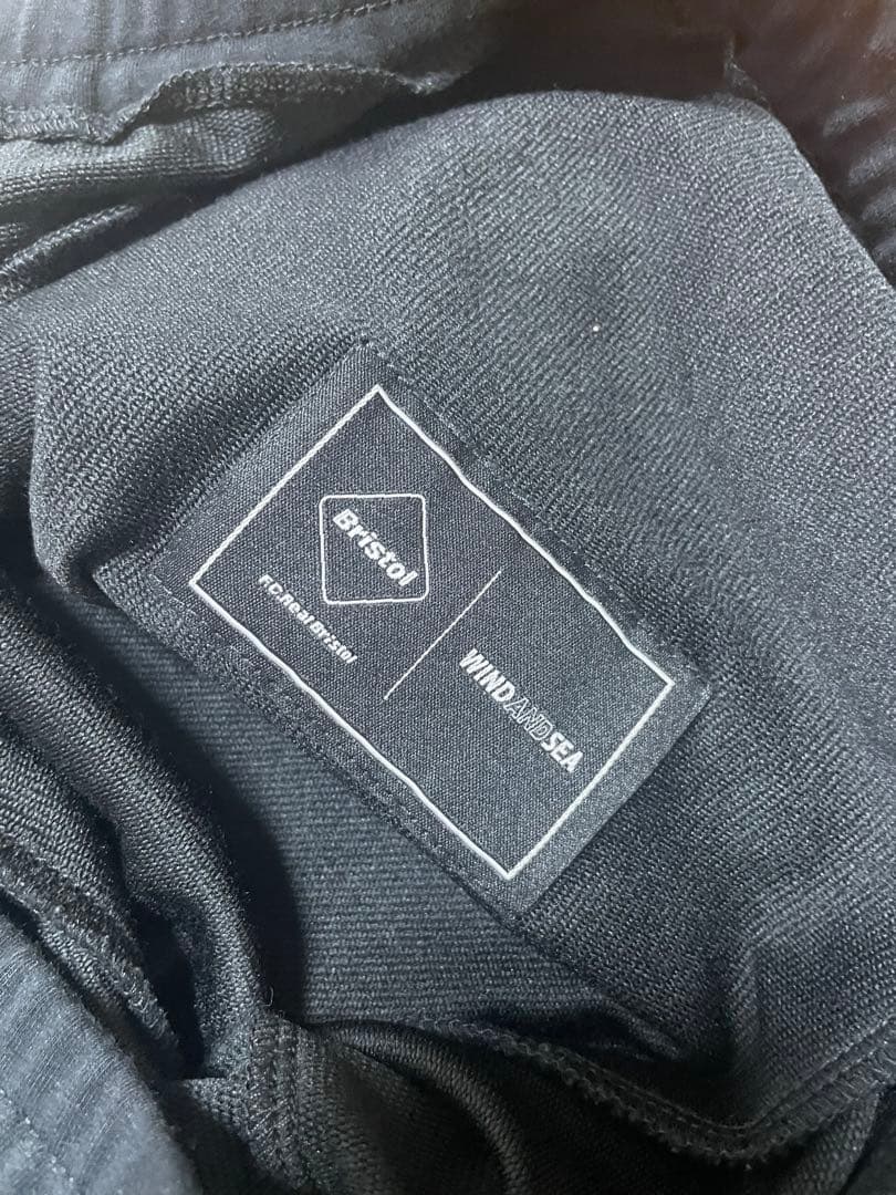 WIND AND SEA × F.C.Real Bristol ショートパンツ