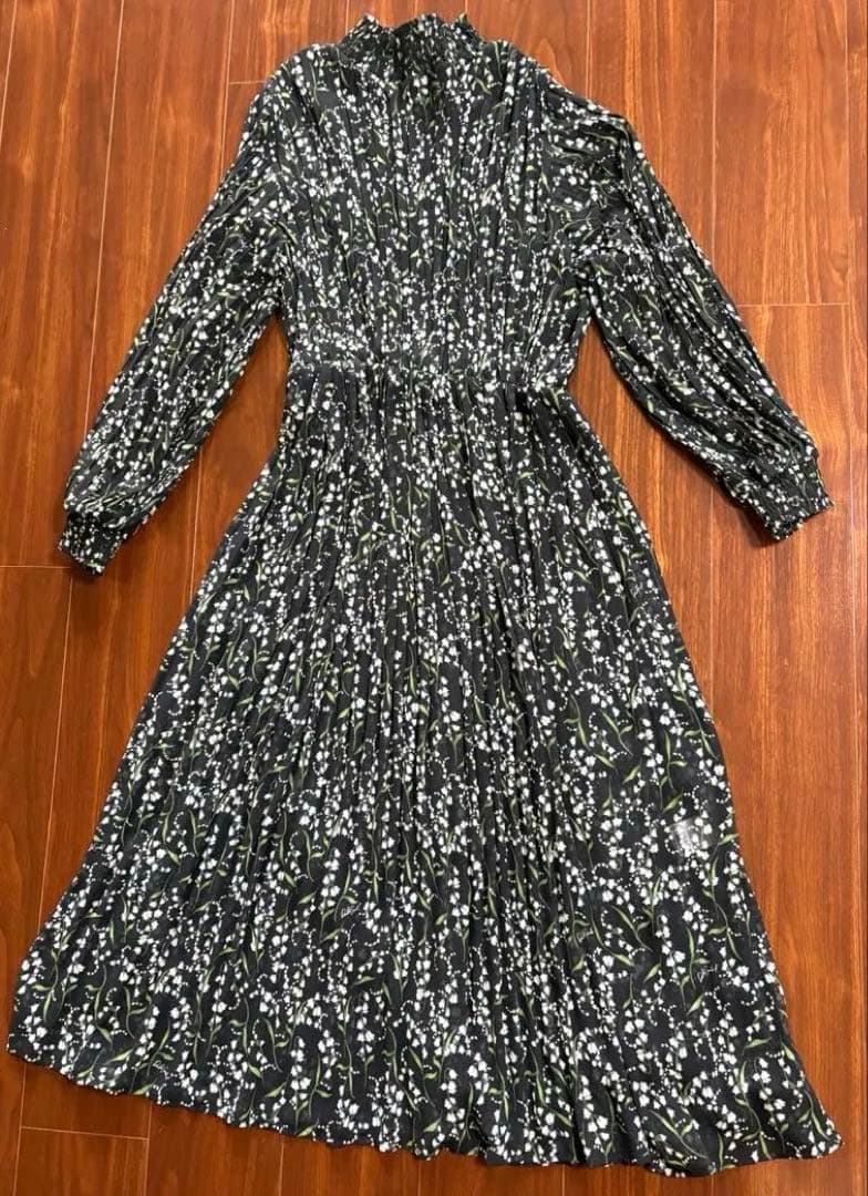 DOUBLE STANDARD lily bell sov 田中みなみ着用