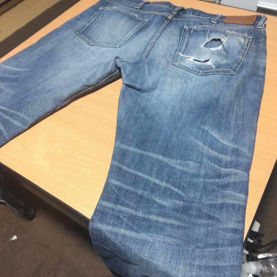 ダメージ加工ライトブルーストレートデニム 40 - メルカリ