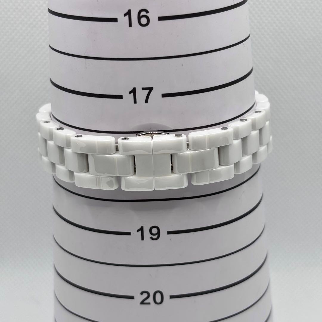 weky様専用サンリオ ハローキティ スワロフスキー レディース 稼働品