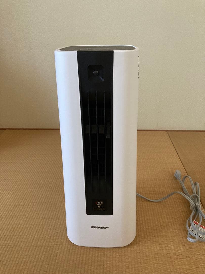 SHARP セラミックファンヒーター HX-SS1 HX-SS1 | プラズマクラスター電気暖房機：シャープ