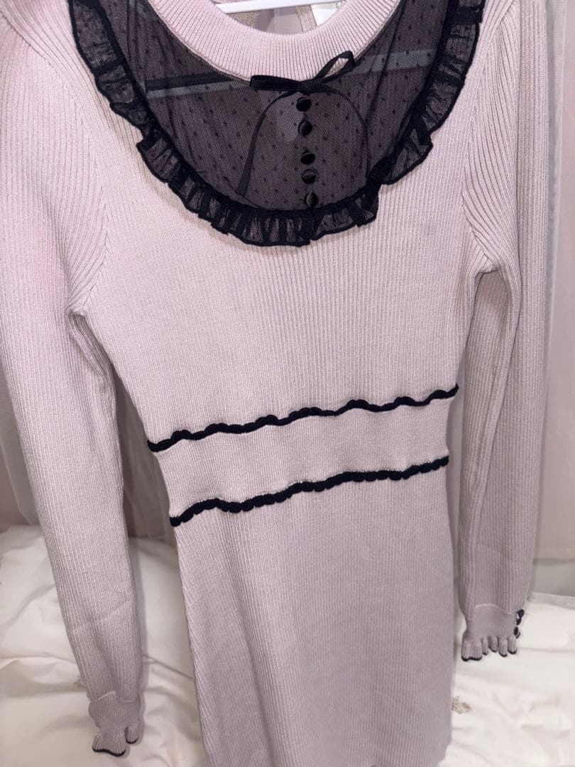 pium チュールフリルドーリーニットワンピース - メルカリ