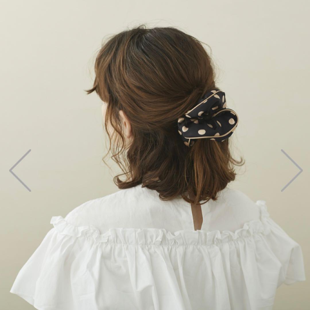 美品 Alexandre De Paris シルク ポルカドット シュシュ 黒 ALEXANDRE DE PARIS（アレクサンドル ドゥ パリ） アレクサンドル ドゥ