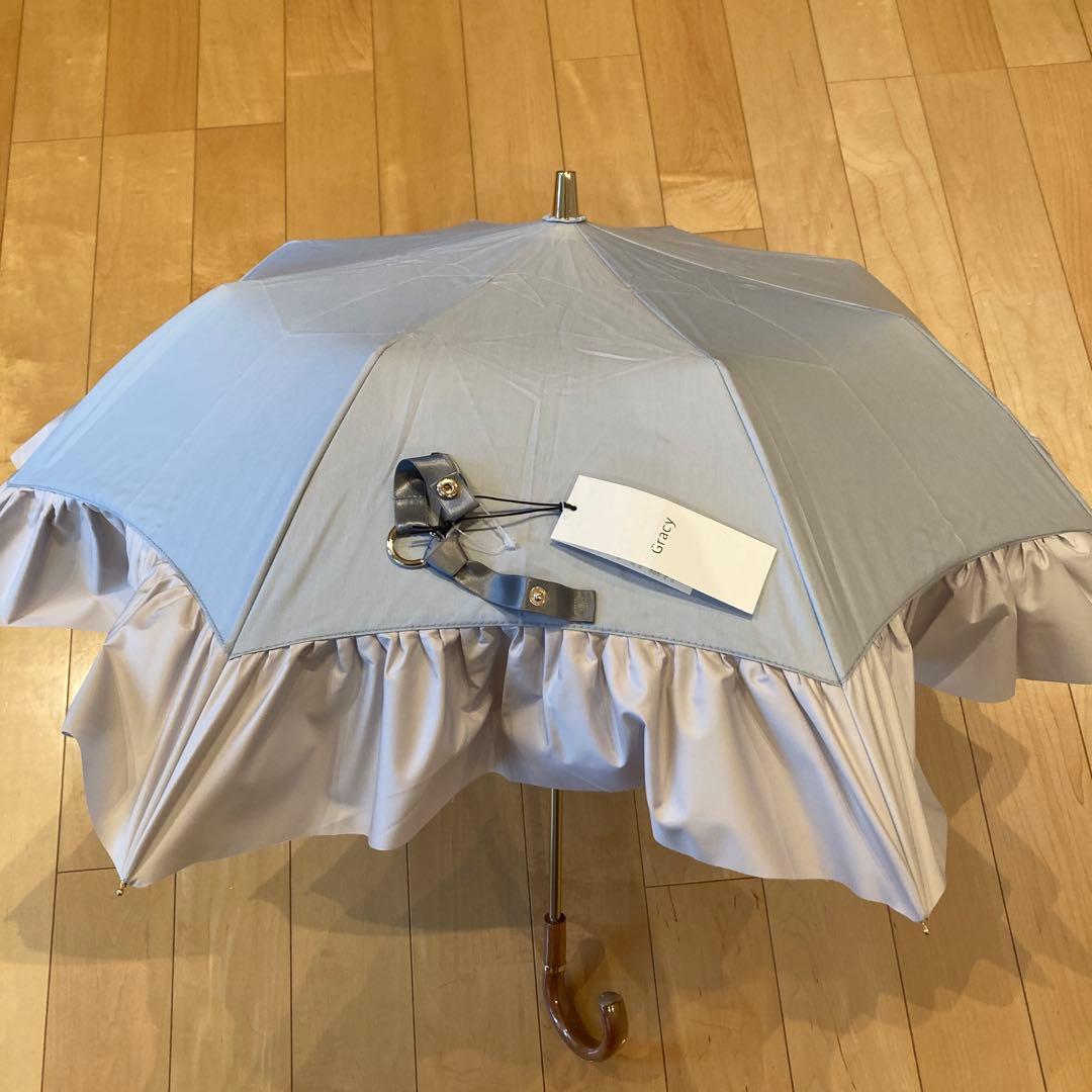 グレイシー　晴雨兼用フリルたっぷり　日傘　シルバーグレー Gracy(グレイシー)｜Peplum Frill 晴雨兼用日傘 2段折りたたみ傘/ぺ