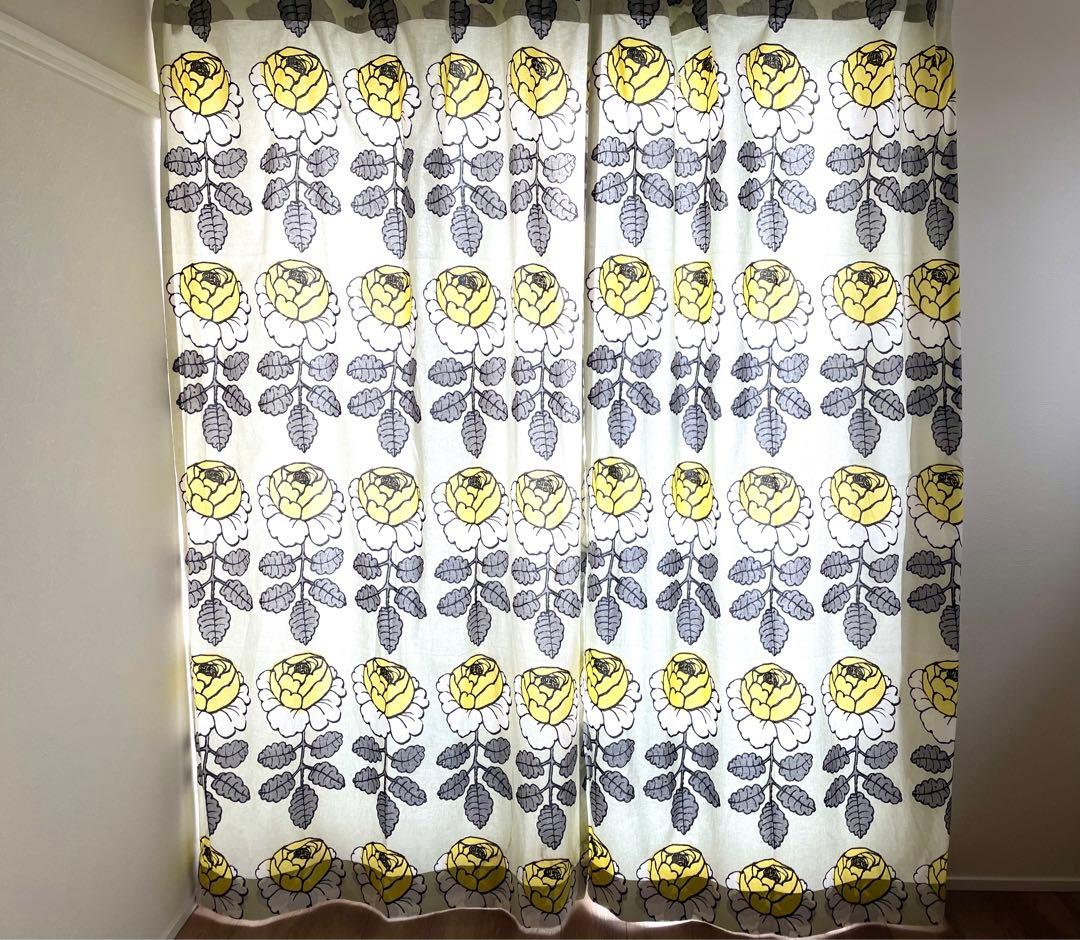 カーテン　マリメッコmarimekkoマーライスルースMaalaisruusu marimekko / MAALAISRUUSU