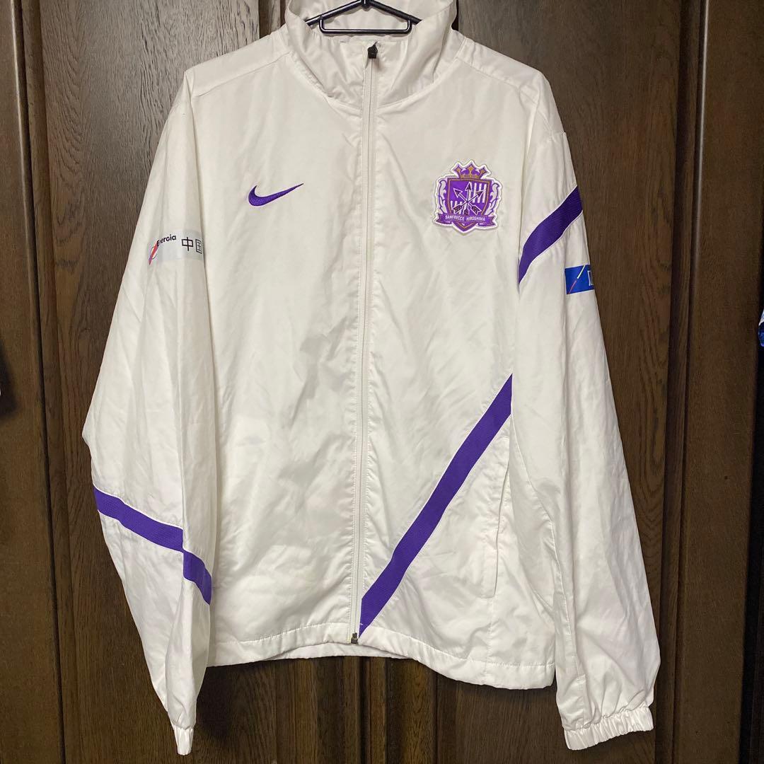 勝利セール！ サンフレッチェ広島 支給品 ウインドブレーカー - メルカリ