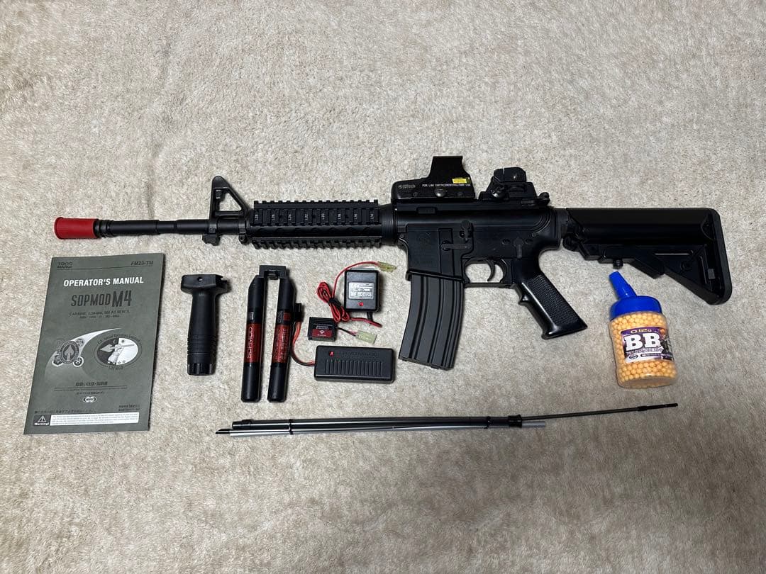 東京マルイ 電動ガンG36C+本体、バッテリー充電器セット