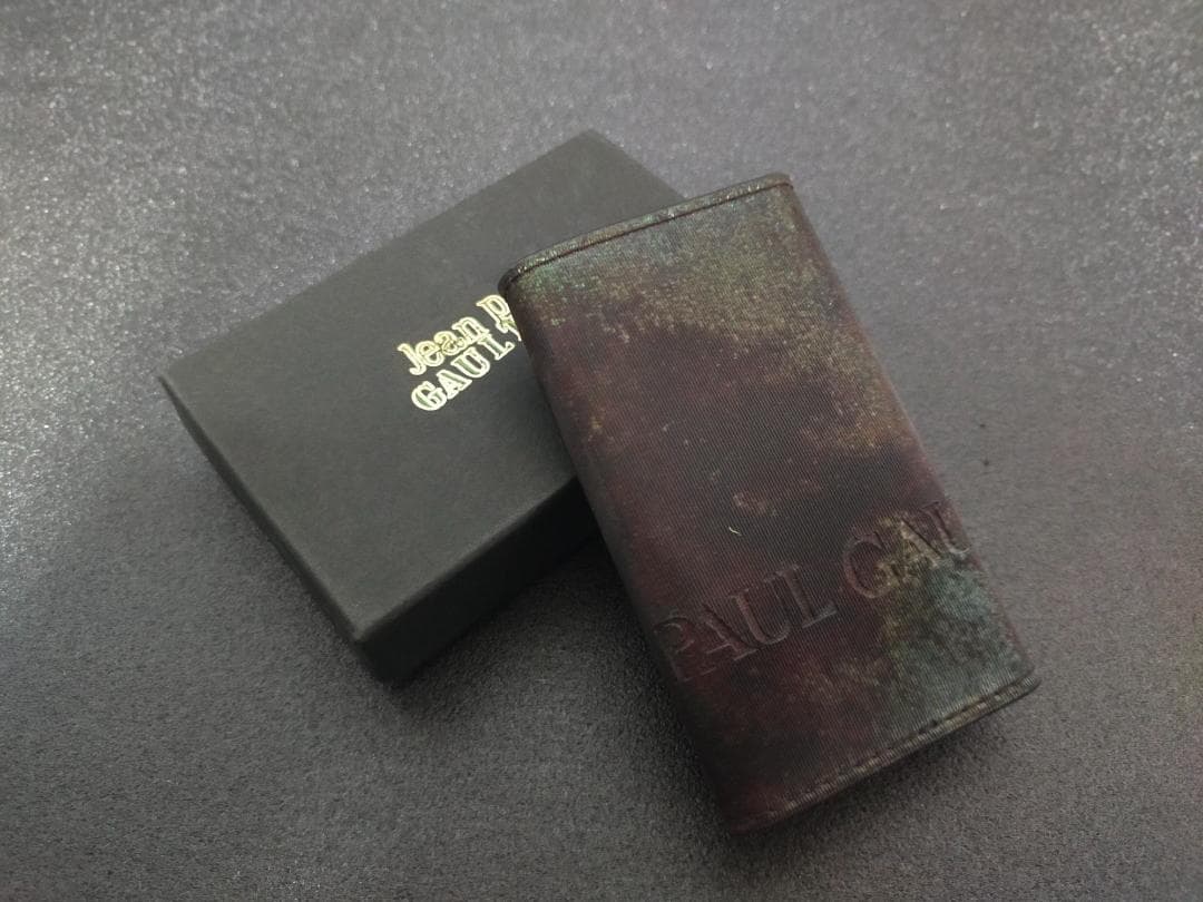 《美品／希少》JEAN PAUL GAULTIER Vcyberキーケース