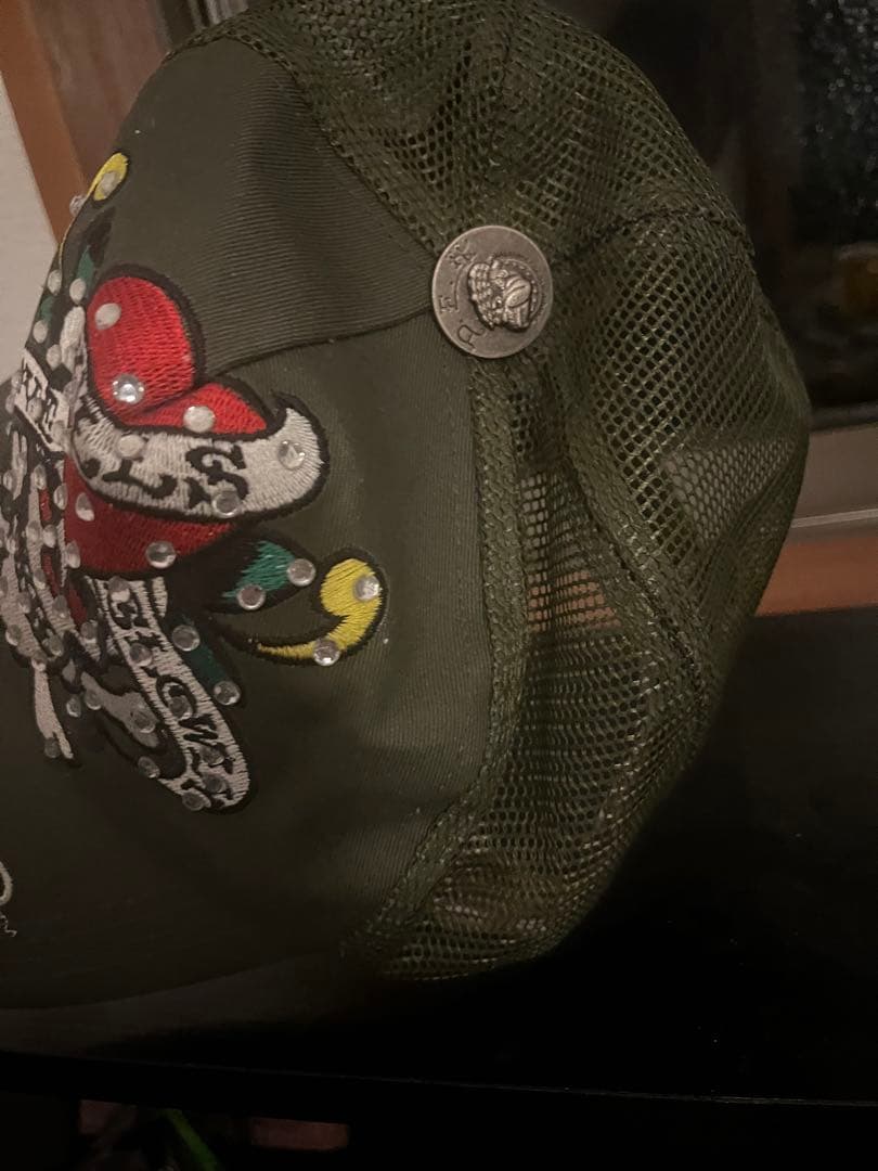 Ed Hardy スカル刺繍トラッカーキャップ - メルカリ