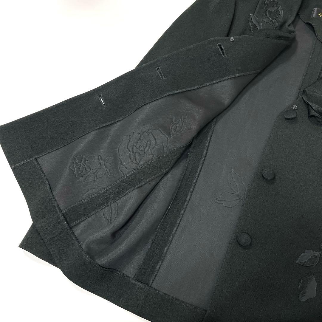 《Ms.REIKO》レディースジャケット　ブラック　襟フリル風　9号