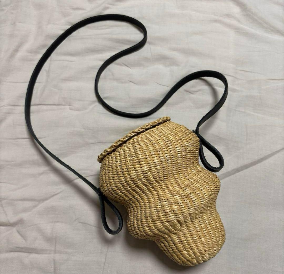 【ines bressand】イネスブレッサンド ウェーブショルダーバッグ INES BRESSAND/イネス ブレッサンド】MINI WAVE：ショルダーバッグ