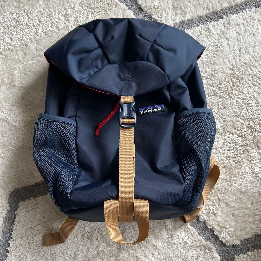パタゴニア12ℓキッズリュック - メルカリ