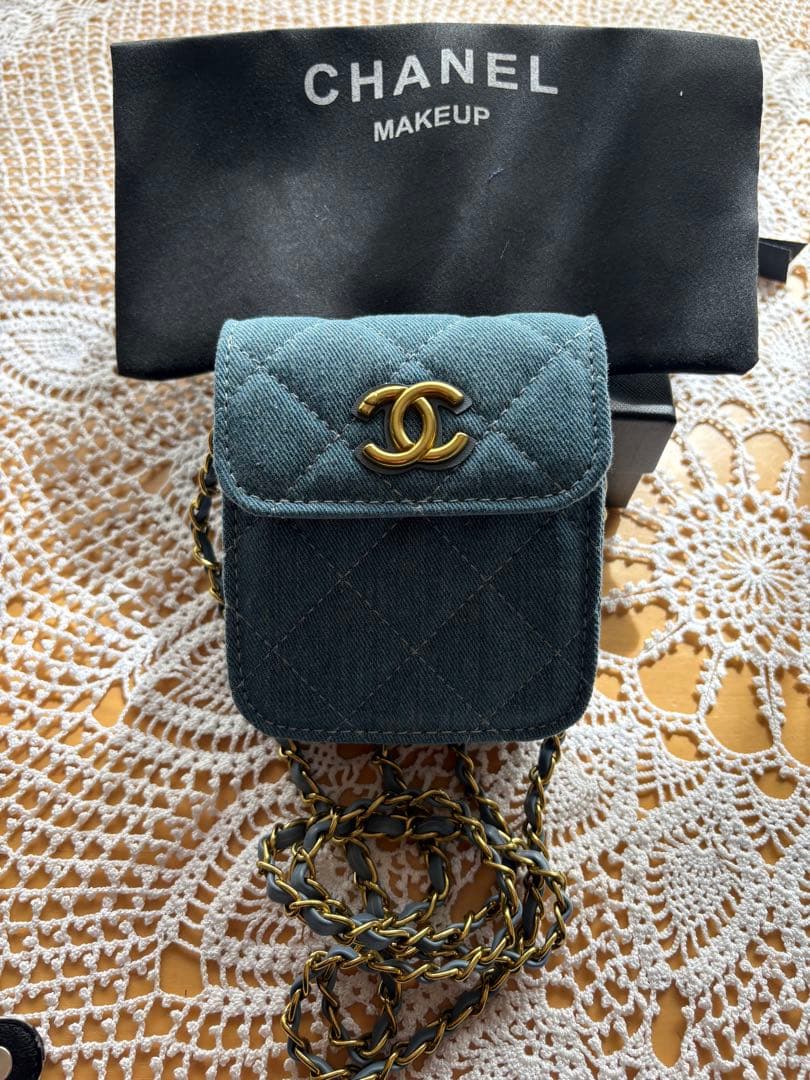 シャネル ノベルティ デニムミニ ショルダーバッグ 未使用 シャネル ノベルティ デニムミニ ショルダーバッグ 未使用 - メルカリ