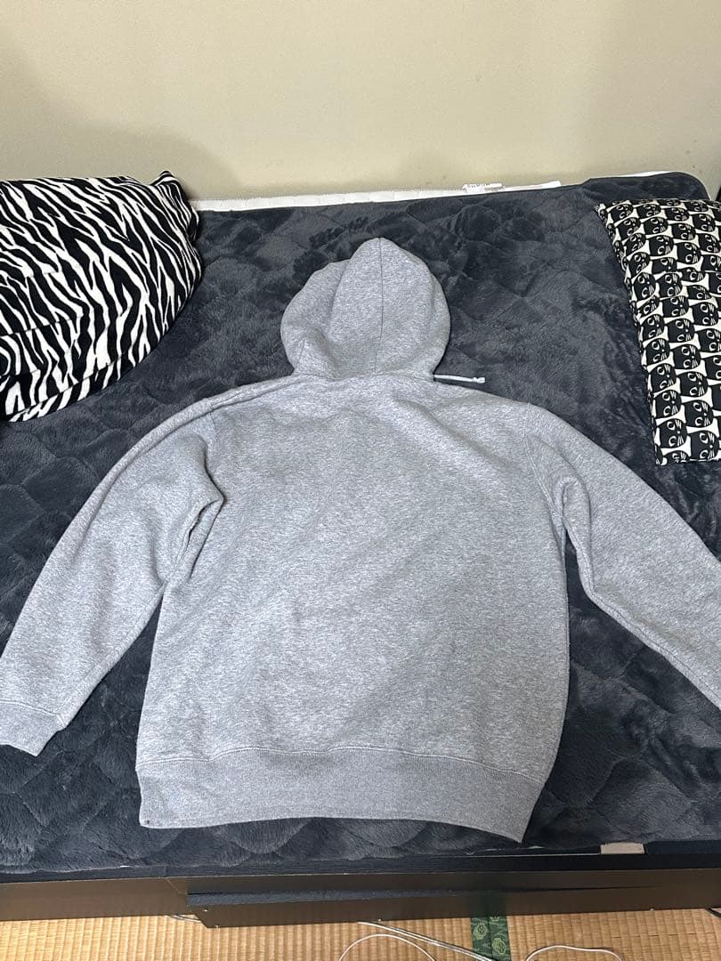 The Blackeyepatch pause wilywnka hoodie