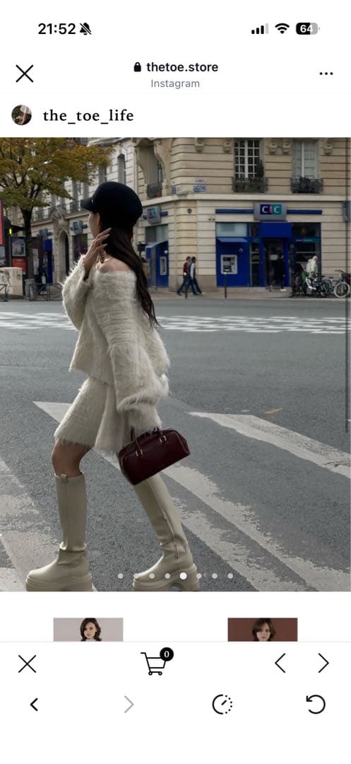 THETOE' Friedrich Off-shoulder Sweater