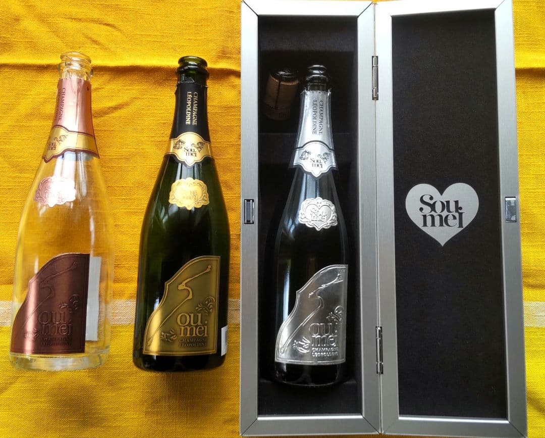 シャンパン ソウメイ 空き瓶3本 1ケース付き - メルカリ
