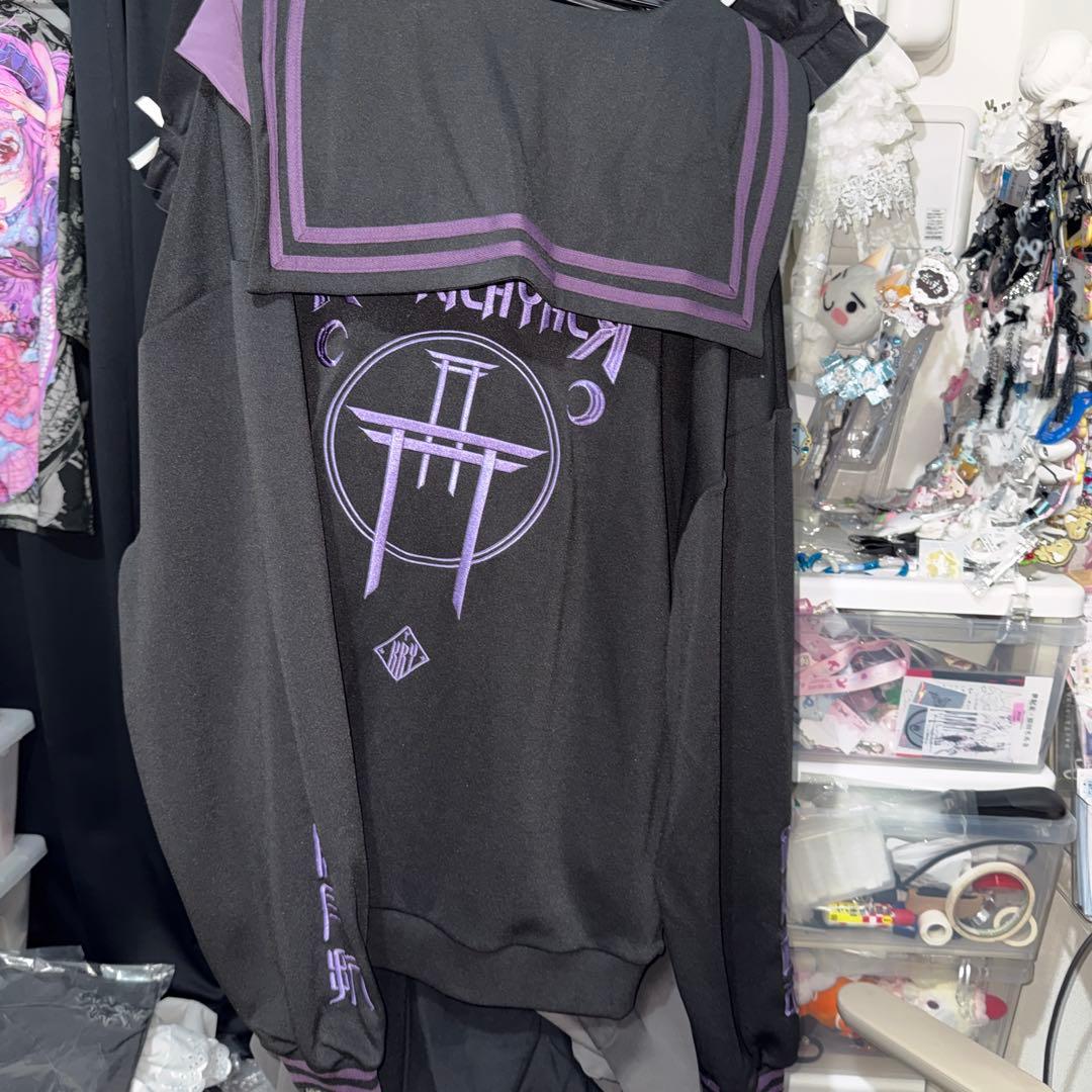 KRY clothing TAKURAMI セーラー パーカー 紫 タグ付き - メルカリ