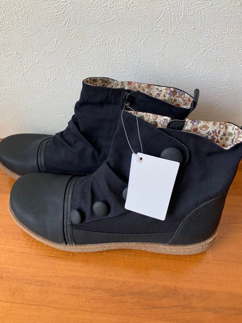 スケッチャーズ　ニューバランス　moz など　24.5cm まとめ売り