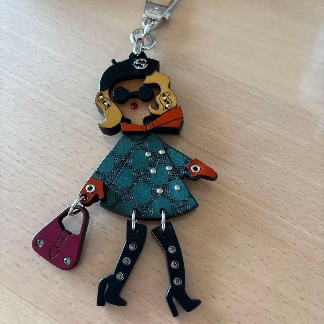 GUCCI グッチ キーリング マドモアゼルガールGG インターロッキング 美