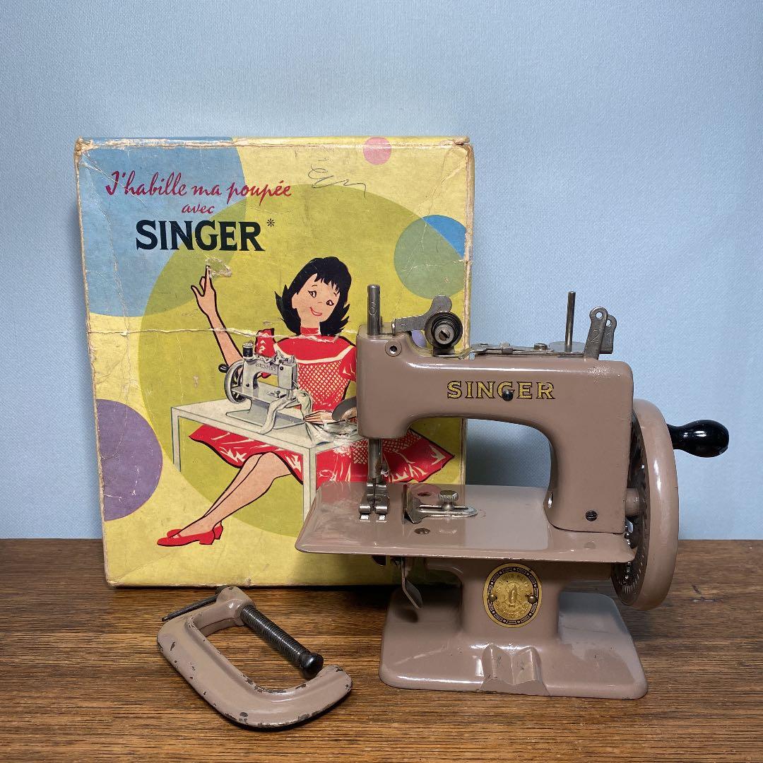 アンティーク トイミシン フランス版 シンガー ソーハンディ レア モカ