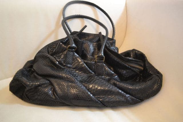 超希少 kenji ikeda ケンジイケダ リザードレザーパルスバッグ - メルカリ