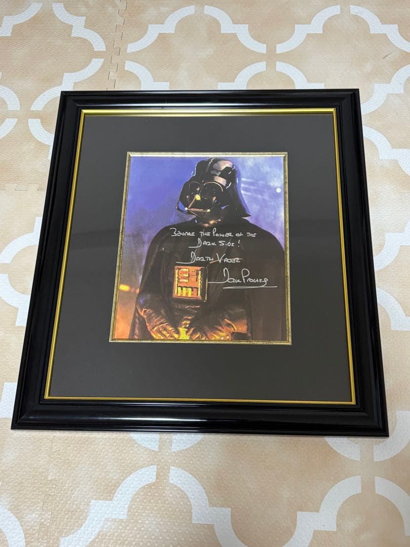 ダース・ベイダー サイン入りアートフレーム 保証書付き - メルカリ