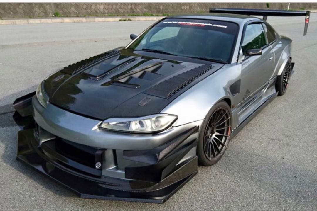 ガレージマック製 S15シルビア カーボン リヤクォーター 新品未使用