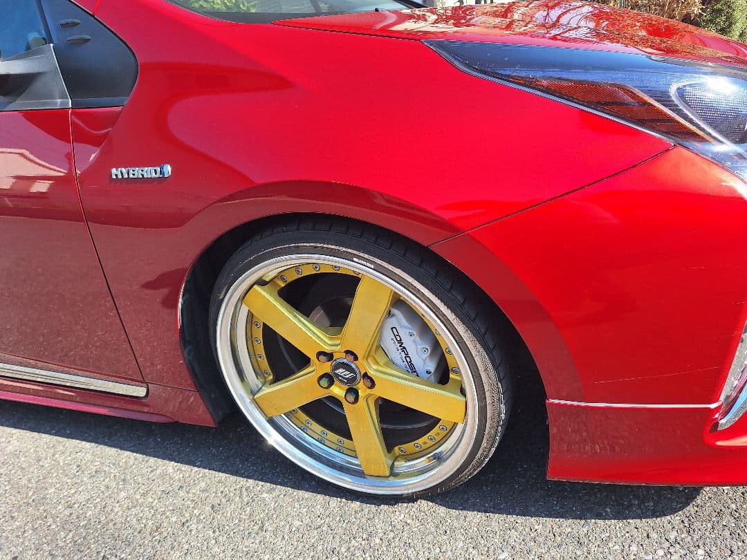 50プリウス　白ブレーキキャリパーカバーCOMPOSITE 4個セット 50プリウス専用 キャリパーカバー 【D-brake】 専用設計 (本体色を