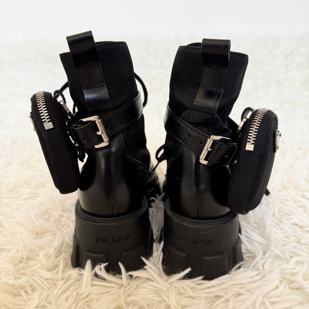 美品　プラダ　モノリス　ブーツ　三角ロゴ　ナイロンポーチ　22.5cm　ブラック