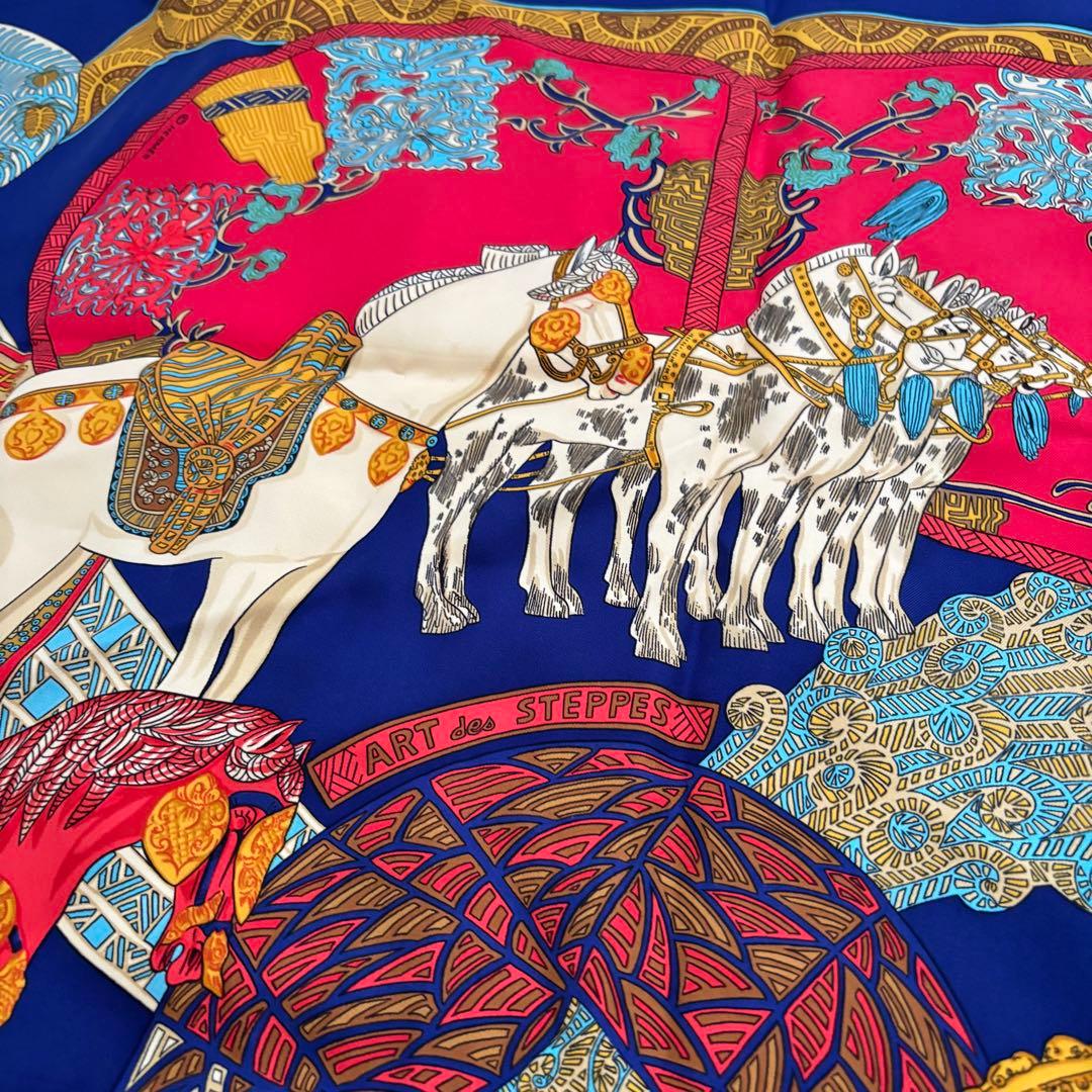 HERMES エルメス カレ90 シルク スカーフ「ステップ美術」ネイビー