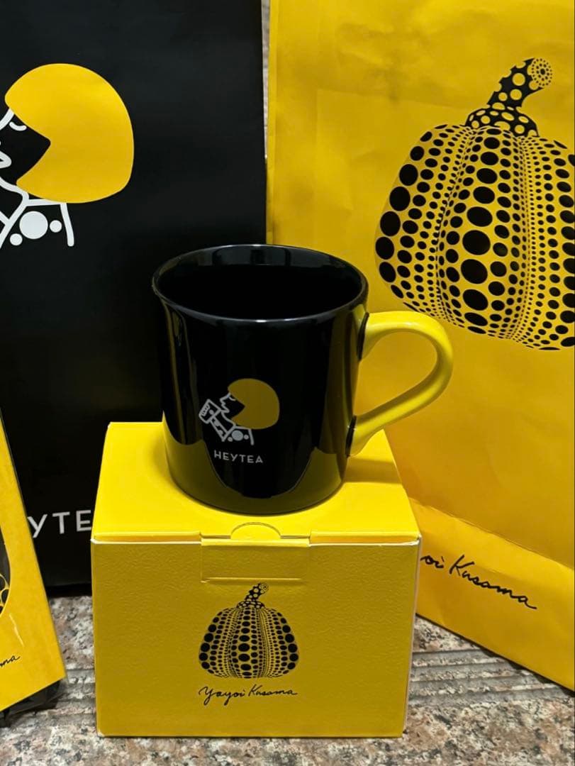 新品 草間彌生 x HEYTEA喜茶 マグカップ Yayoi Kusama - メルカリ
