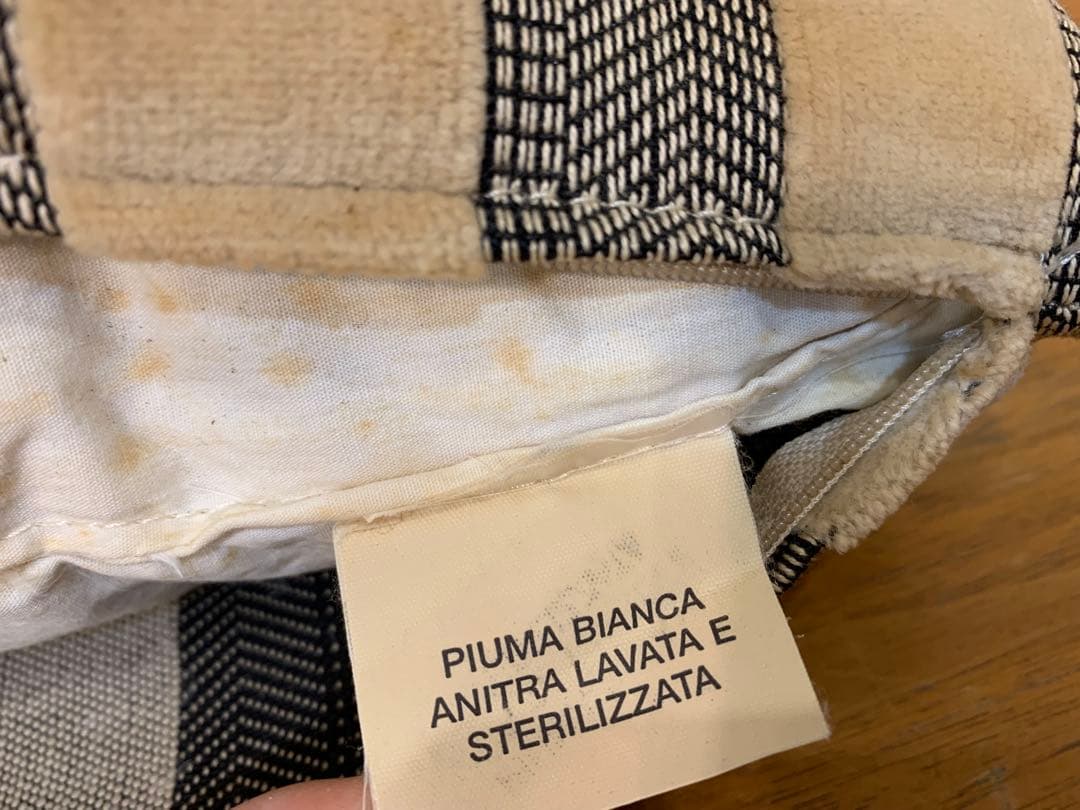 N0722-07☆FENDI フェンディ ストライプ柄クッション 2個セット