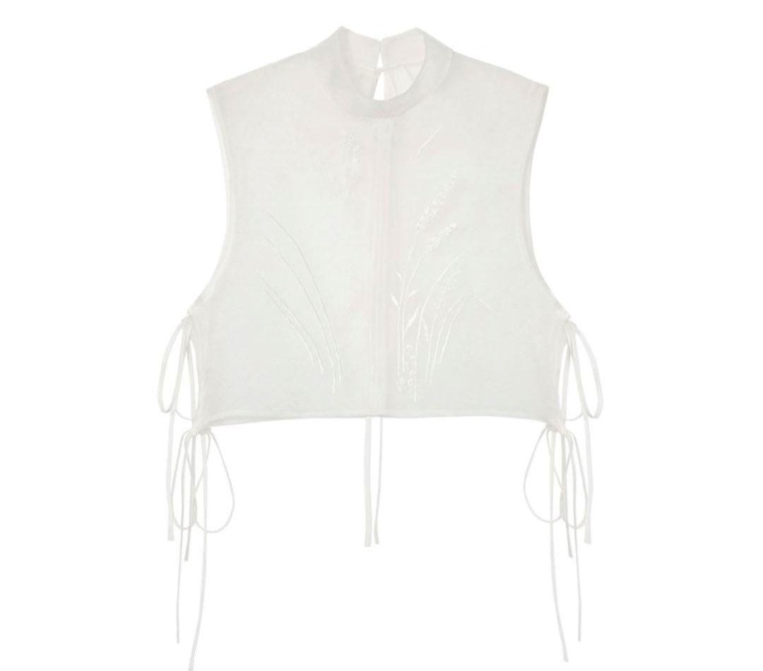 mame kurogouchi シアーベスト 刺繍 - メルカリ