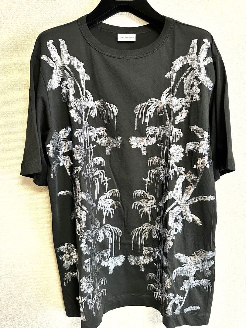 DRIES VAN NOTEN スパンコール Tシャツ Black Printed T-shirt by Dries Van Noten on Sale