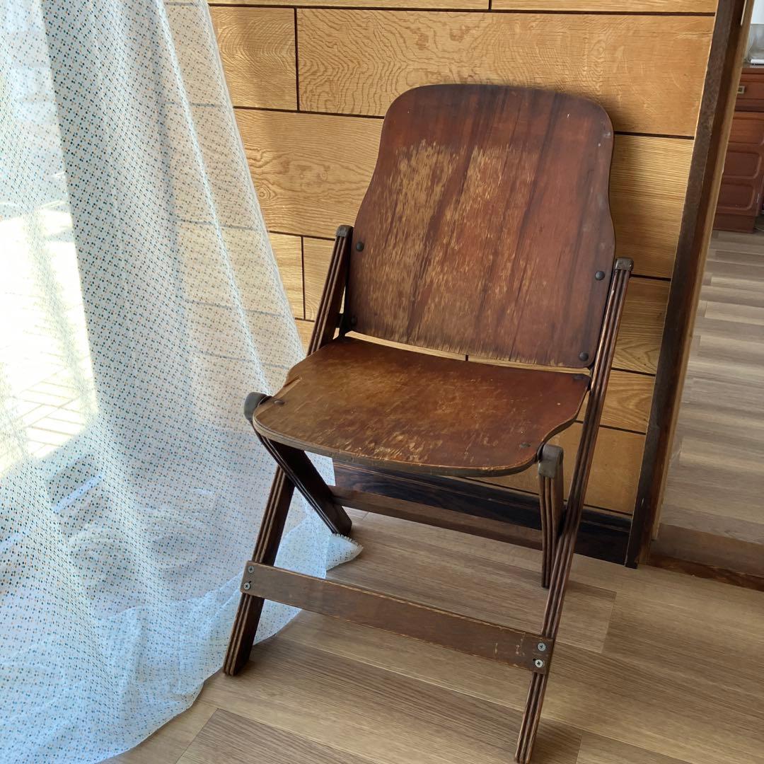アンティーク　折り畳みたチェア　木製 いす。 おりたたみ。 イギリス製アンティークチェア
